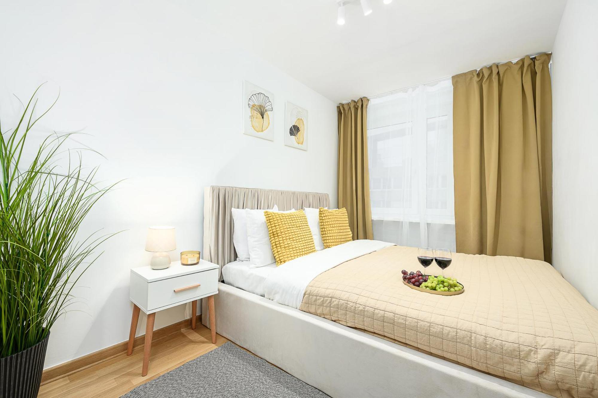 Lumina Apartment Opposite The Palace Of Culture And Science Варшава Екстериор снимка